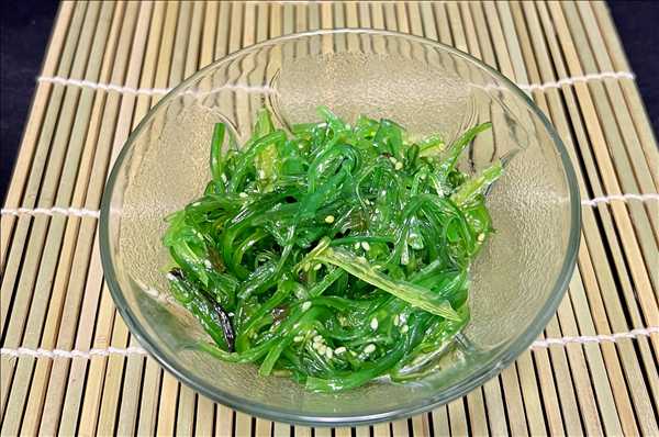Seaweed salad